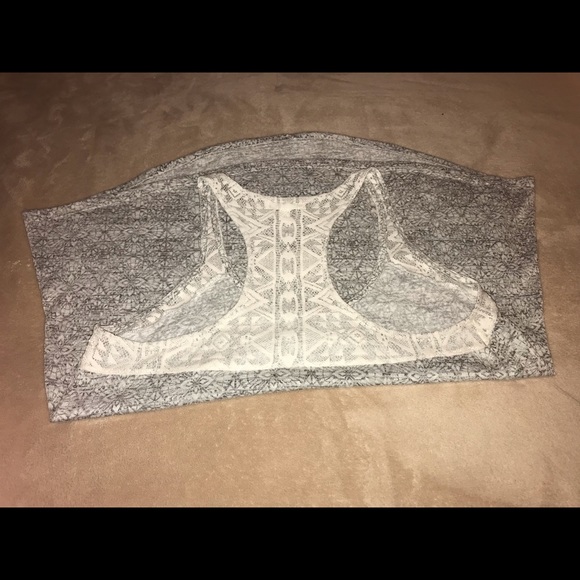 Laced Back Tank - Picture 3 of 6